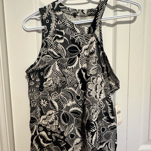 Anthropologie NWT Asymmetrical Cutout Tank - Picture 5 of 5